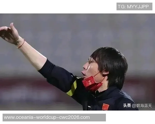 李铁：从绿茵场上的拼搏者到中国足球的希望之星